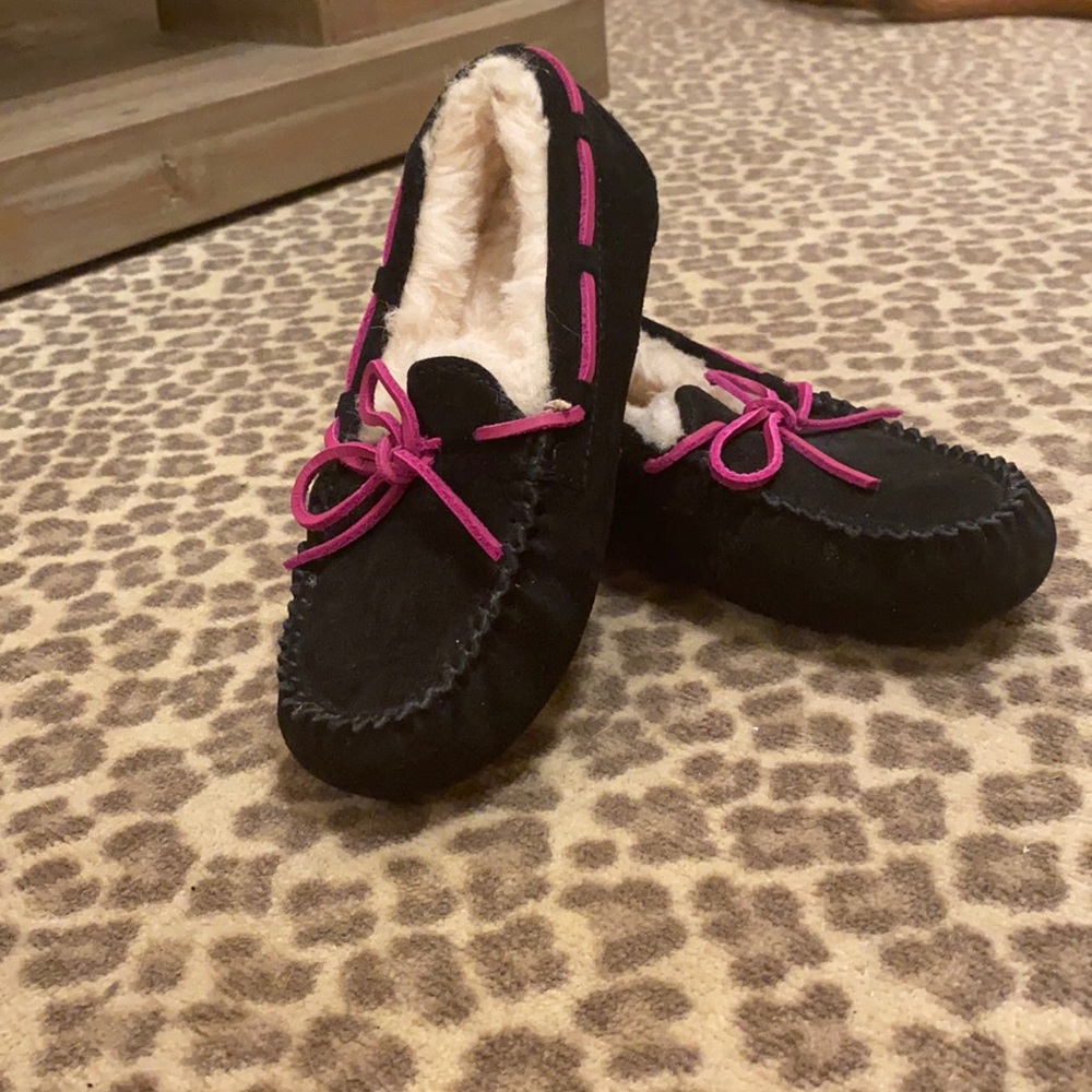 Ugh slipper